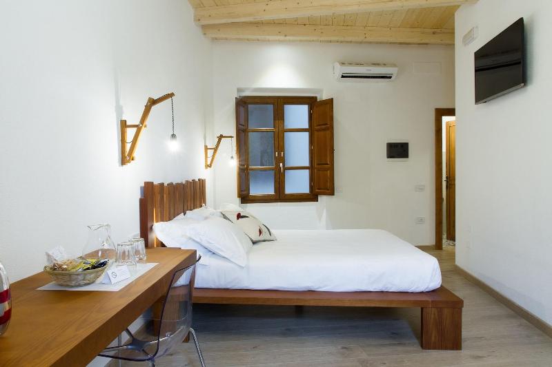 Art Guest House image
