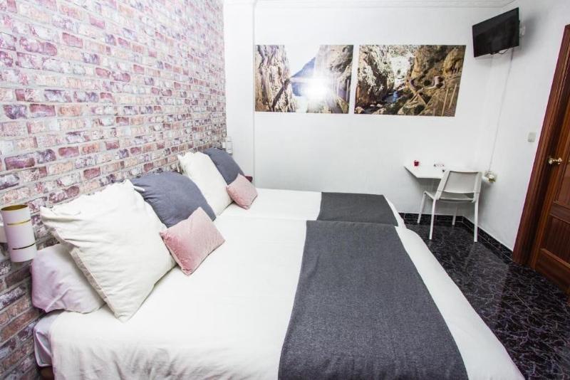 Hostal Caminito Del Rey image