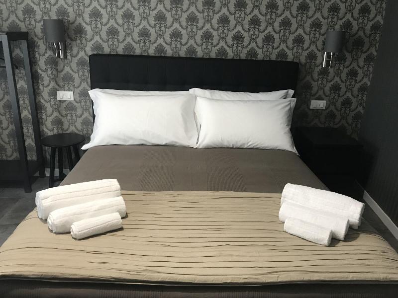 B&B BaRock image