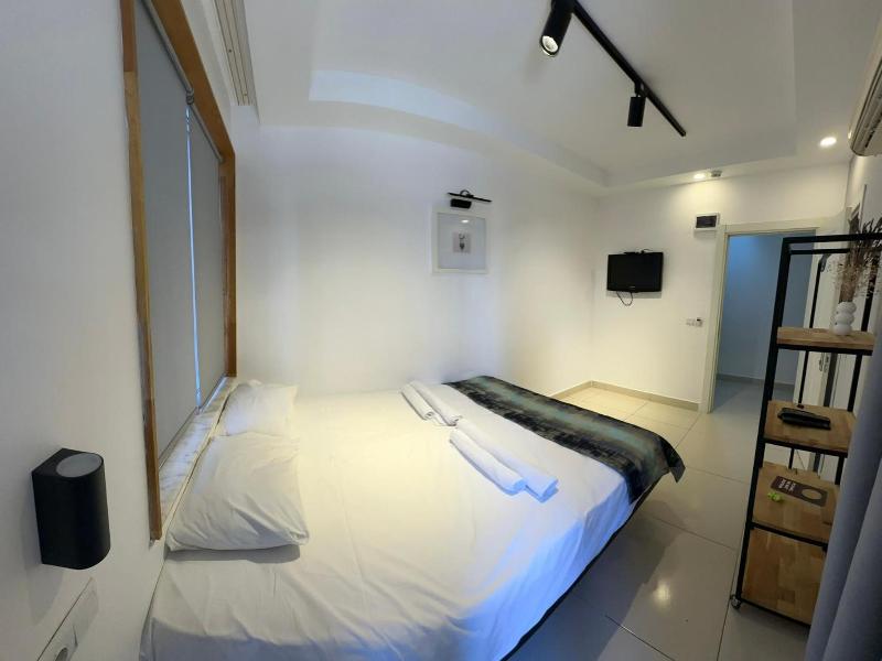 Hotel Alyans image