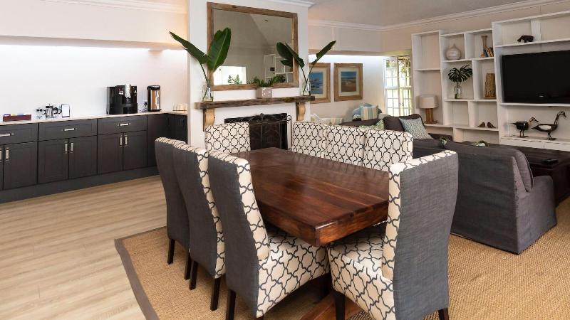 Ballantynes Lodge image