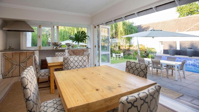Ballantynes Lodge image