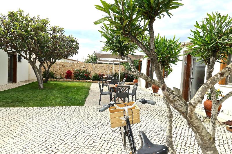 Lost & Found - Guesthouse & Suites image