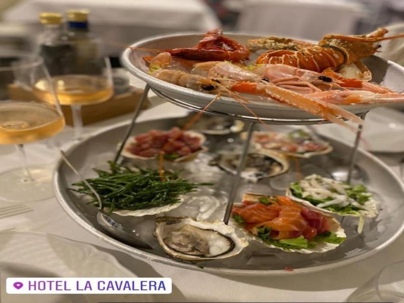 Hotel La Cavalera image