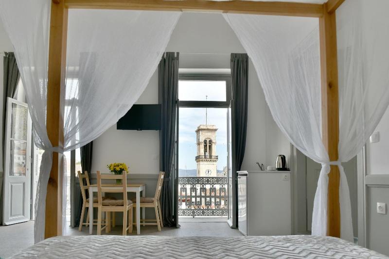Douskos Guesthouse image