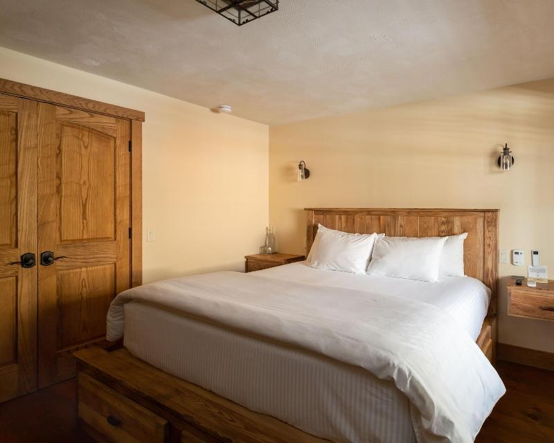 Seesaw's Lodge image
