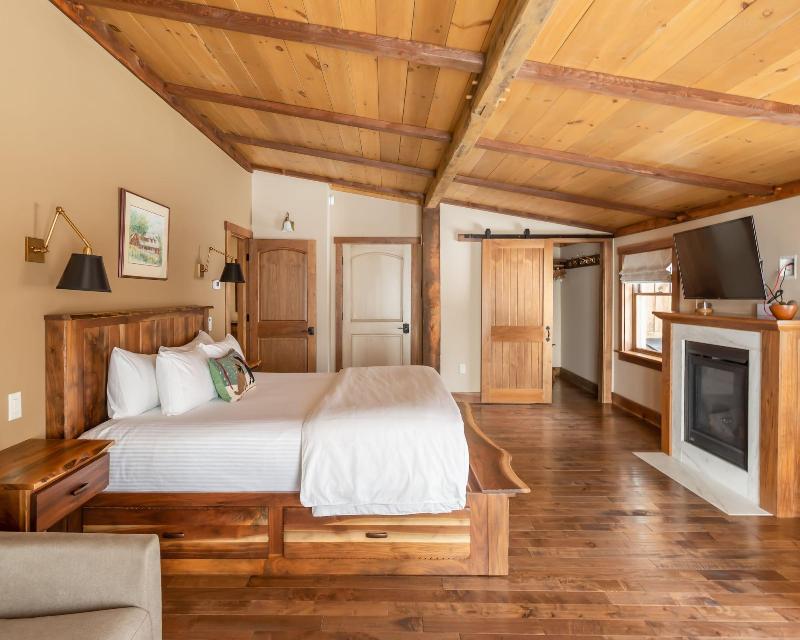 Seesaw's Lodge image