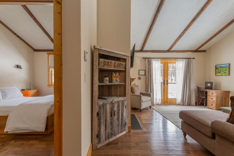 Seesaw's Lodge image