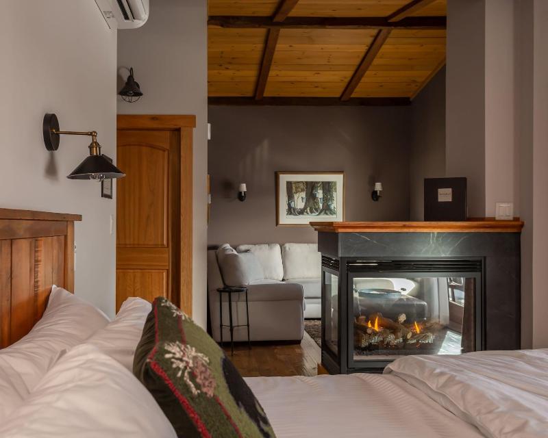 Seesaw's Lodge image