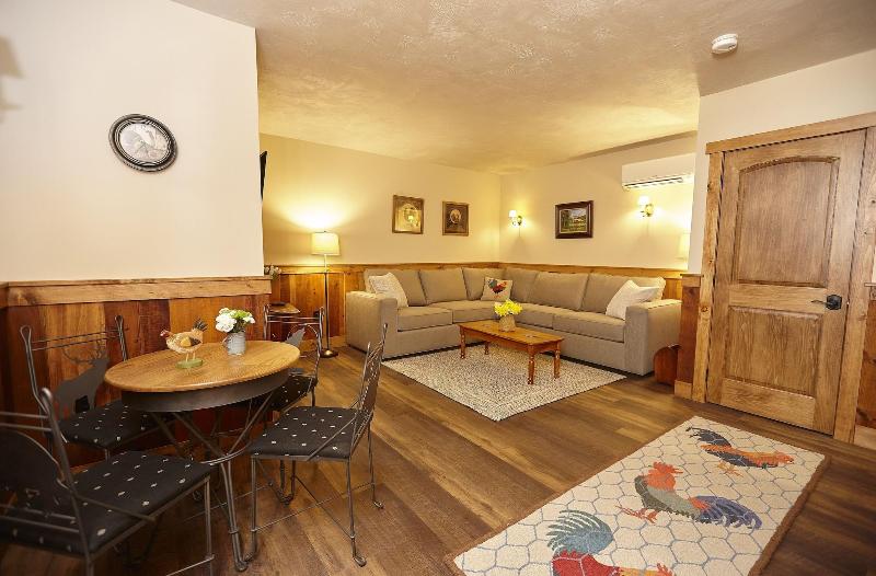 Seesaw's Lodge image