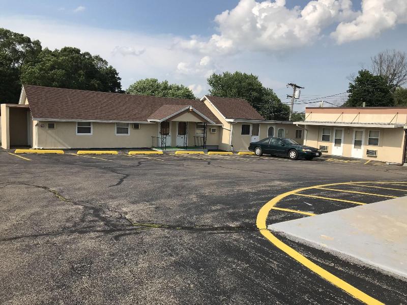 West Motel — general view