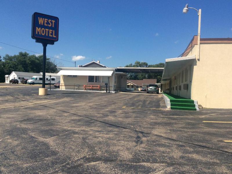 West Motel