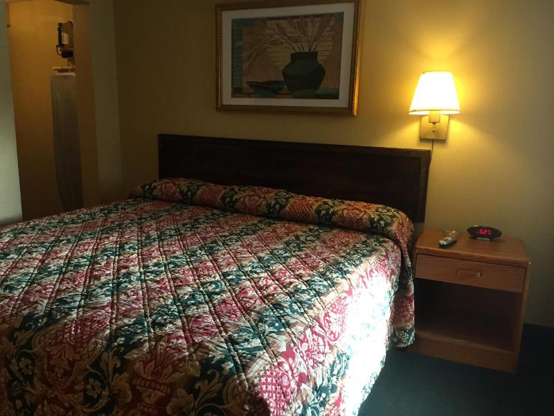 West Motel — general view