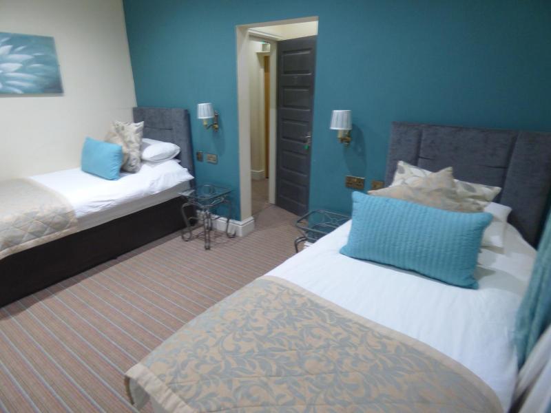 Wheldale Hotel image