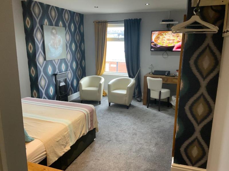 Wheldale Hotel image