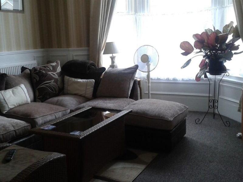Whitecliff View image