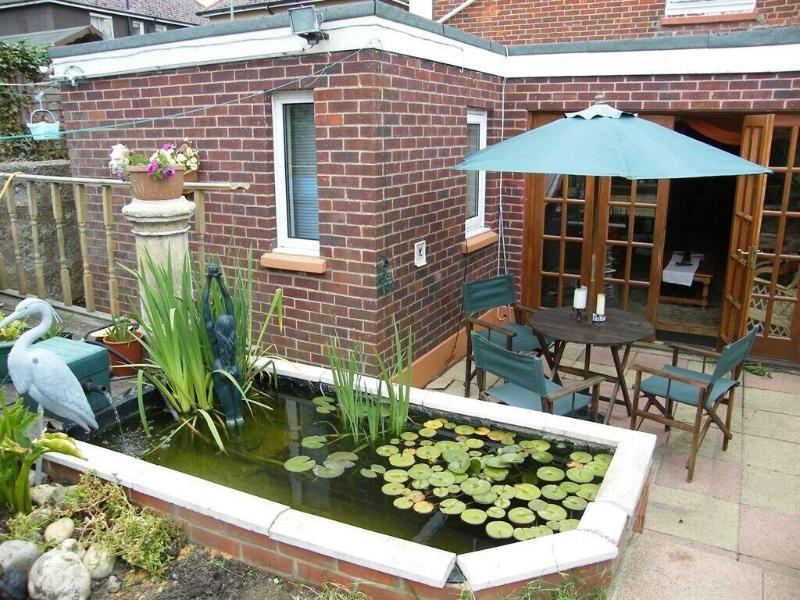 Whitecliff View image