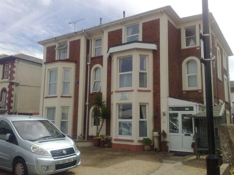 Whitecliff View image