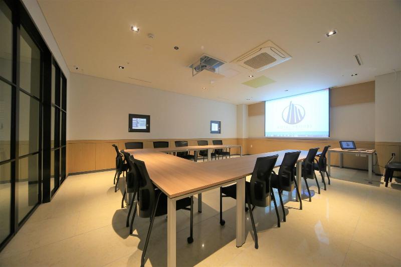Yeoubi Hotel image