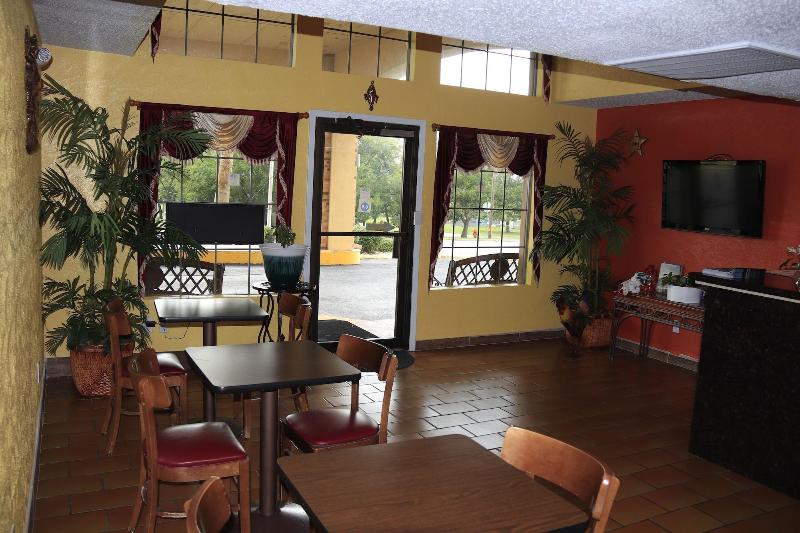 Chaparral Motel image