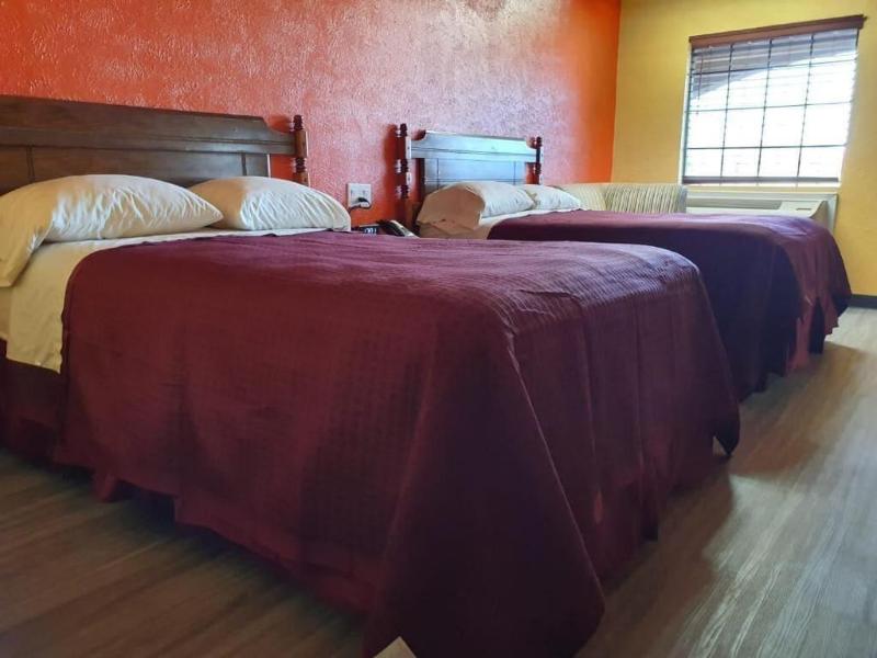 Chaparral Motel image