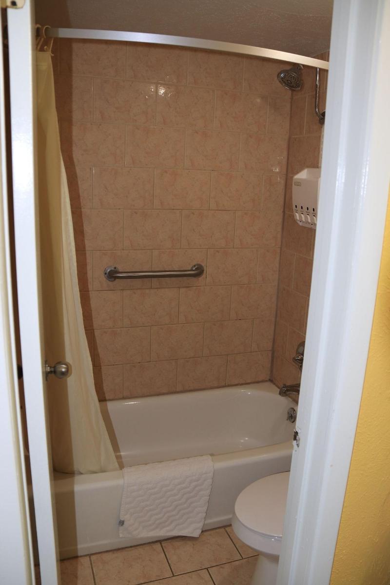 Chaparral Motel image 6