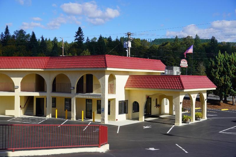 Timberland Inn & Suites image