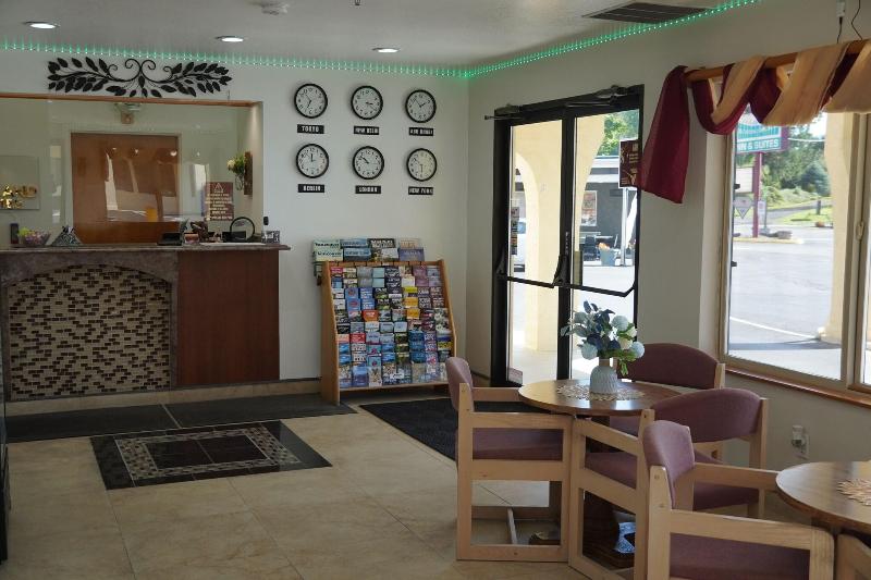 Timberland Inn & Suites image