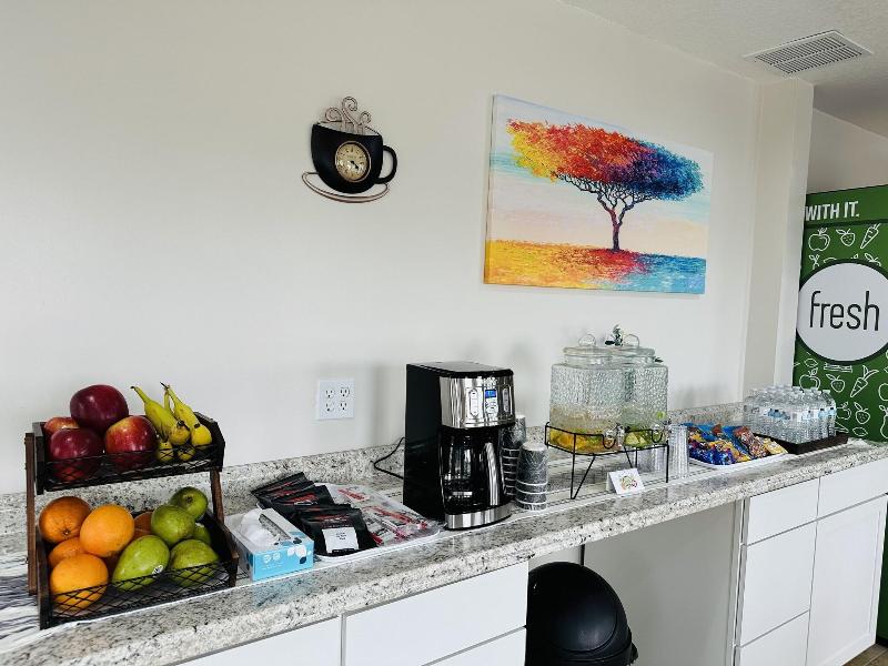 Timberland Inn & Suites image