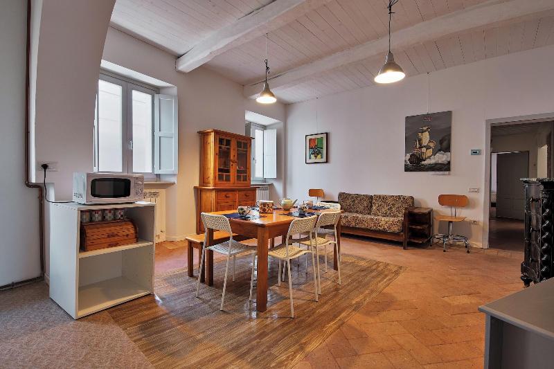 Guest House Viaroma image