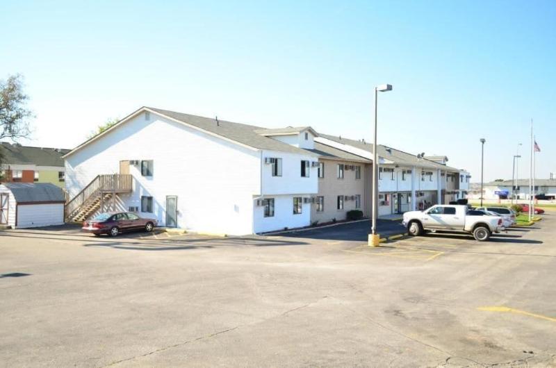 Luxury Inn & Suites image