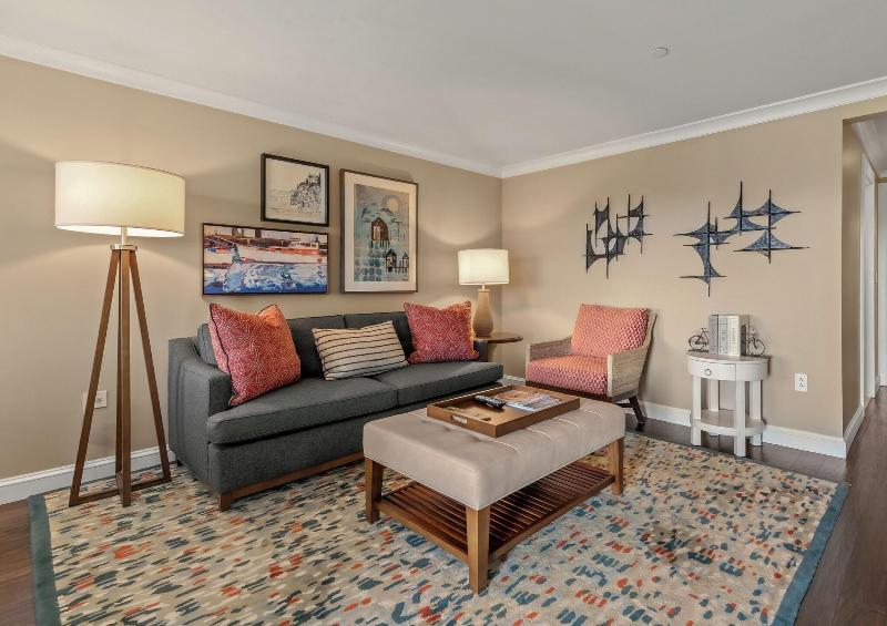 Inn By The Sea image