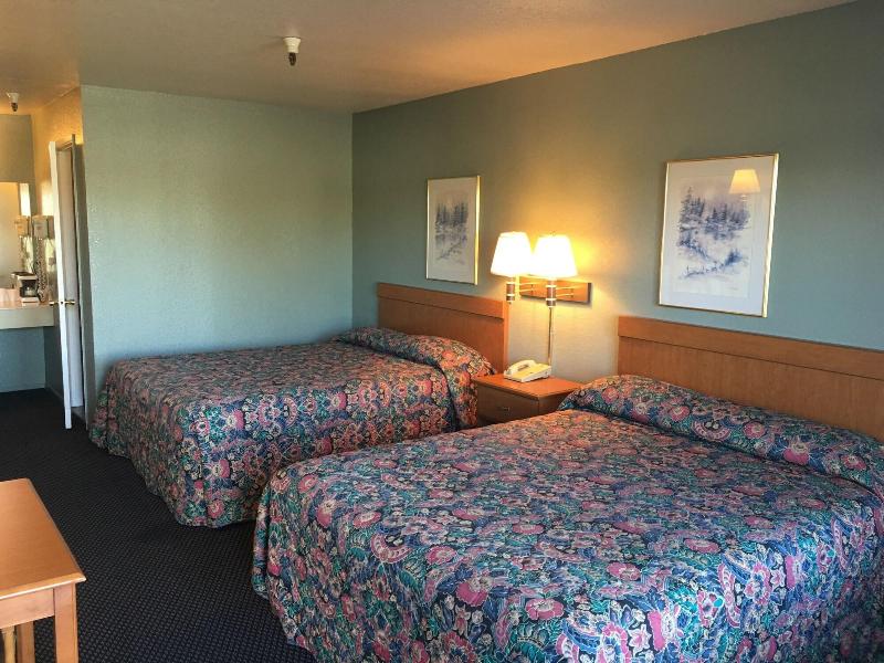 Applegate Inn