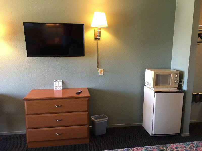 Applegate Inn image