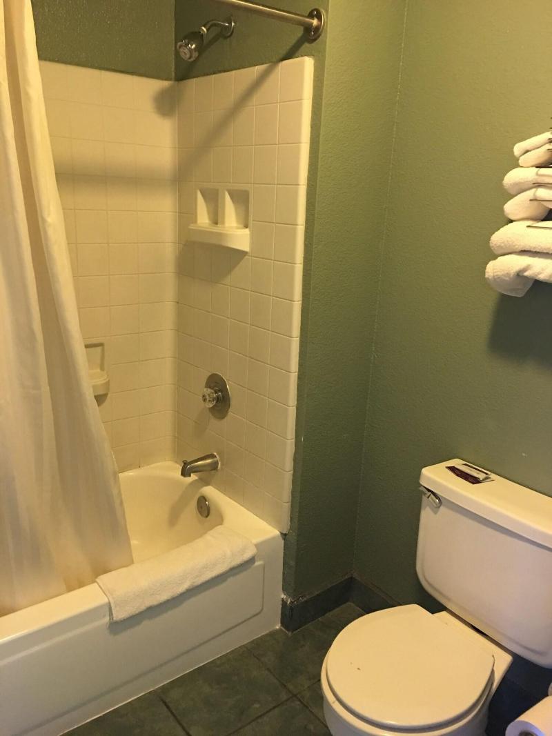 Applegate Inn image