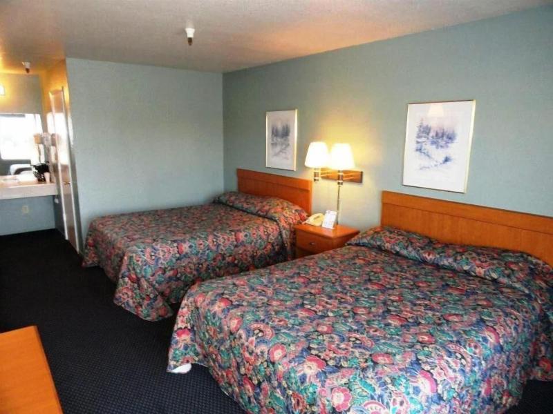 Applegate Inn image