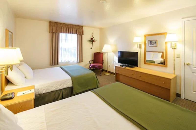 Murphys Inn Motel image