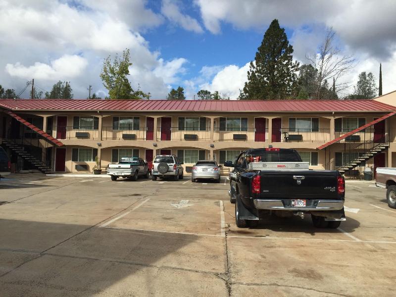 Yosemite Inn image