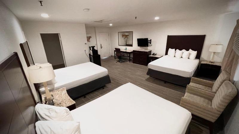 Yosemite Inn image