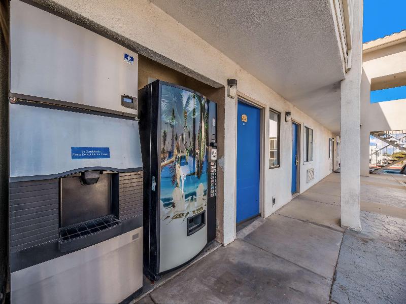 Motel 6 Westley, CA — exterior view
