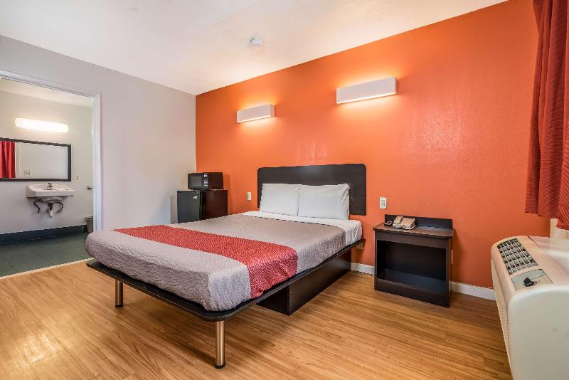 DOUBLE Accessible-Queen Size Bed