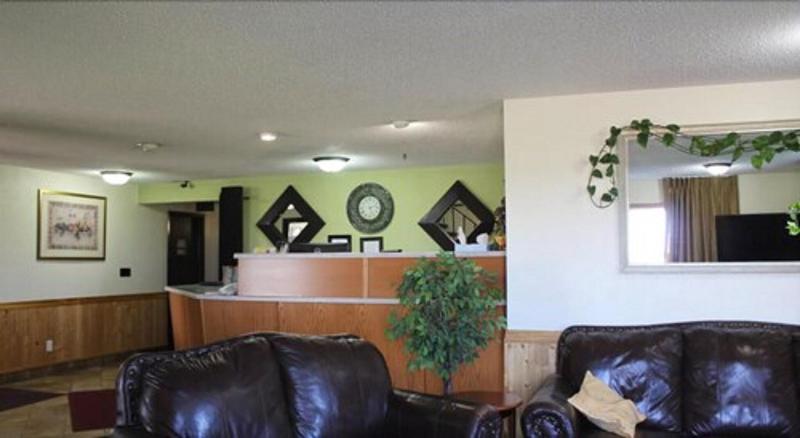 East Grand Inn image