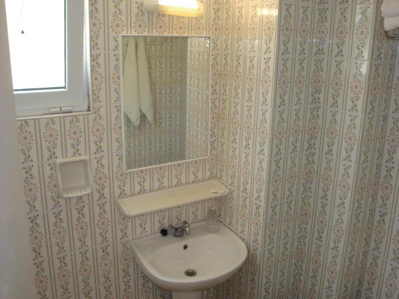 Karis Hotel image