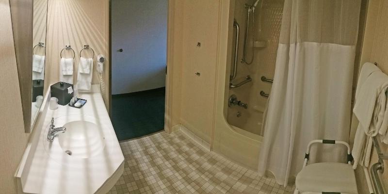 Charlevoix Inn & Suites SureStay Collection by Bes image