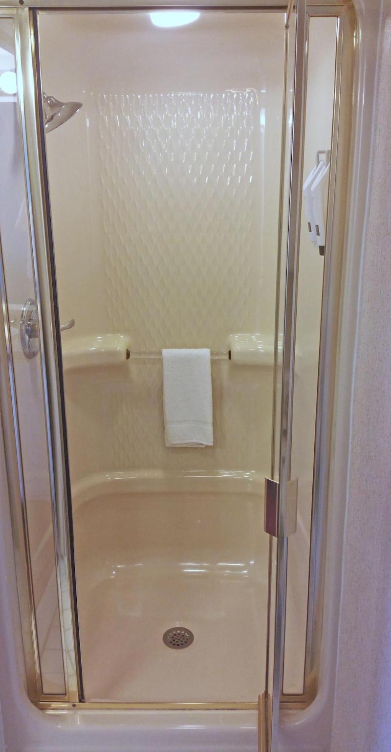 Charlevoix Inn & Suites SureStay Collection by Bes image