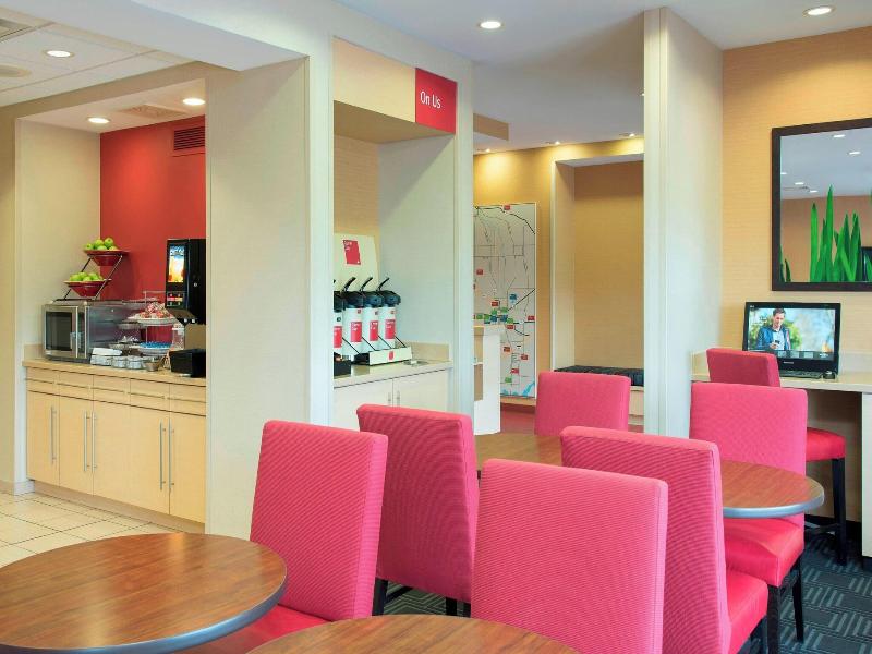 Towneplace Suites By Marriott Kalamazoo