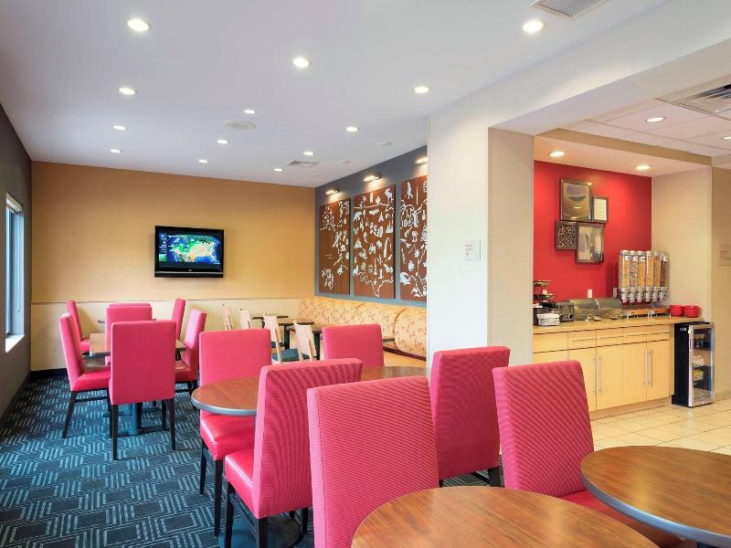 Towneplace Suites By Marriott Kalamazoo
