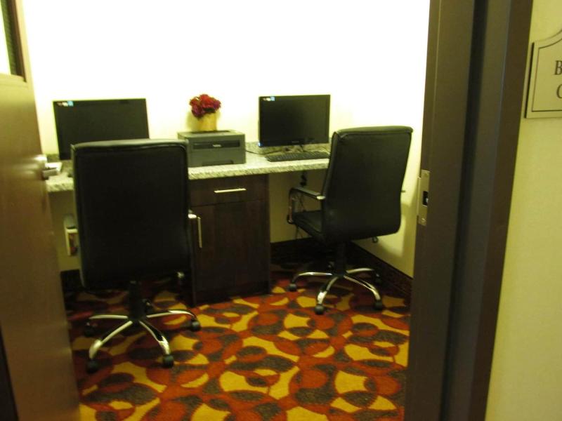 Sigma Inn & Suites Melville image