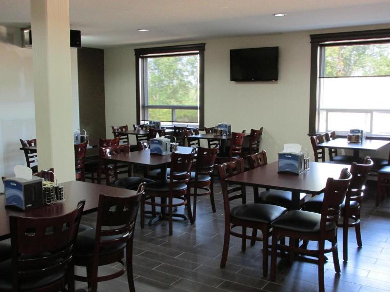 Sigma Inn & Suites Melville image 6