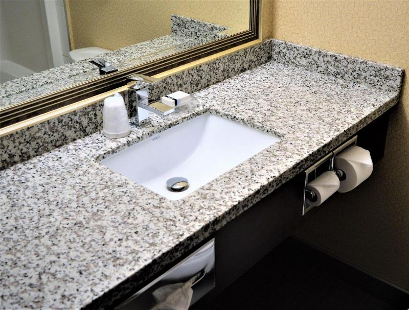 Sigma Inn & Suites Melville image 10